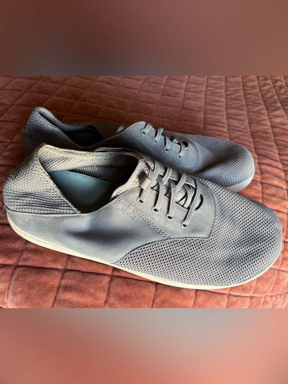 OluKai Men's Nohea Moku Sharkskin Gray sneakers